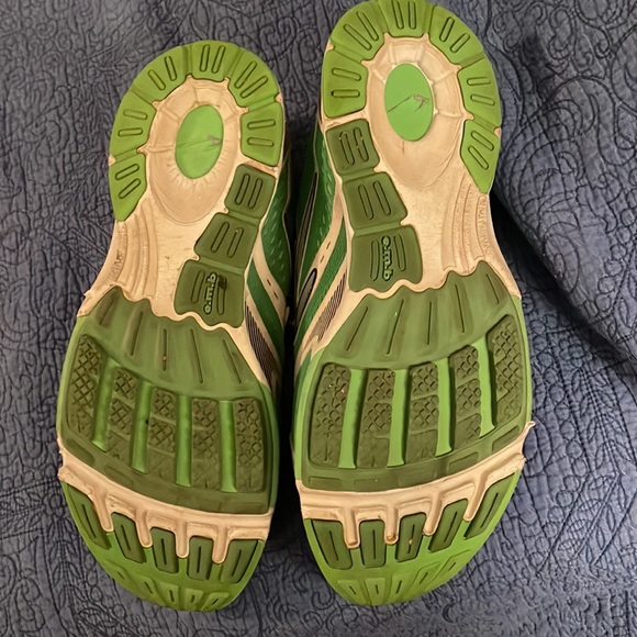 Newton Running Shoes Kismet. Used but plenty of miles left. - Picture 4 of 4